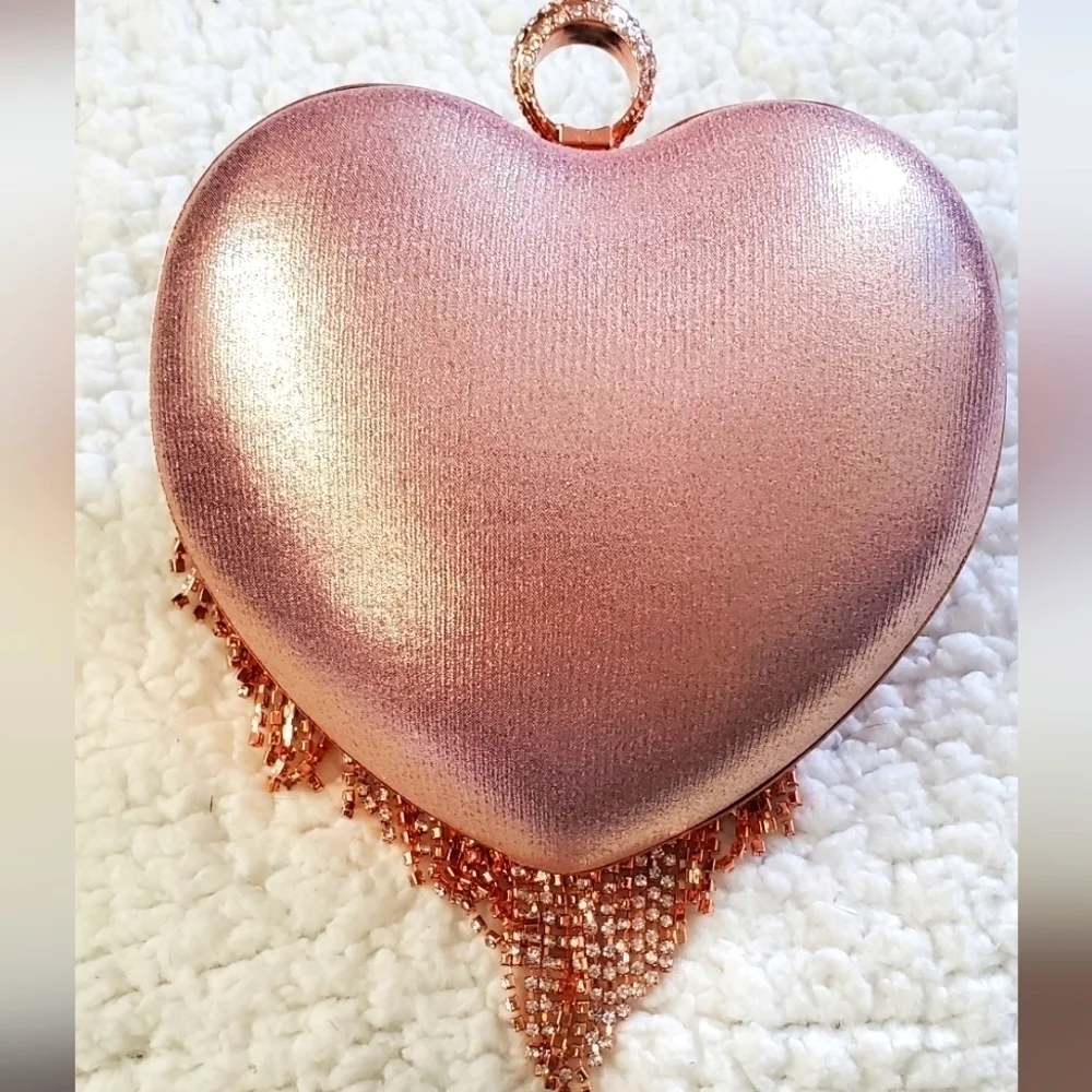 Heart Austrian Crystal Tasseled Clutch Top Handle Bag